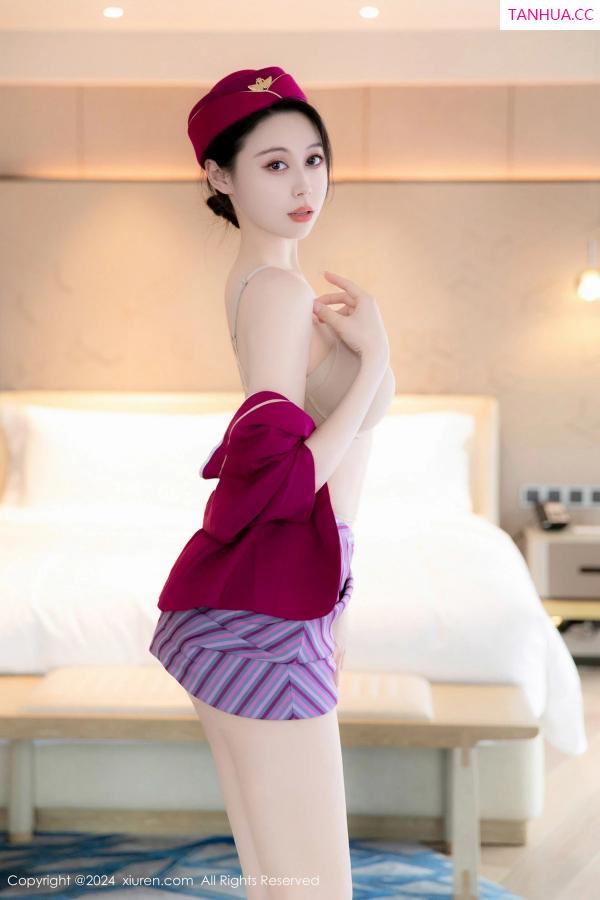   [XiuRen]高清写真图 2024.05.17 No.8563 清妙 丝袜美腿第23张图片